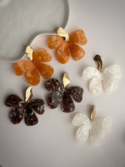 گوشواره گل رزین